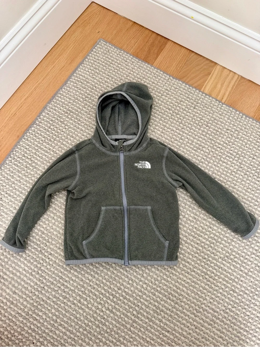 The North Face Baby Glacier Full-Zip Hoodie – Gray | 12–18 Months